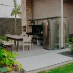 Excelente Casa em Condomínio com 3 Suítes em Intermares