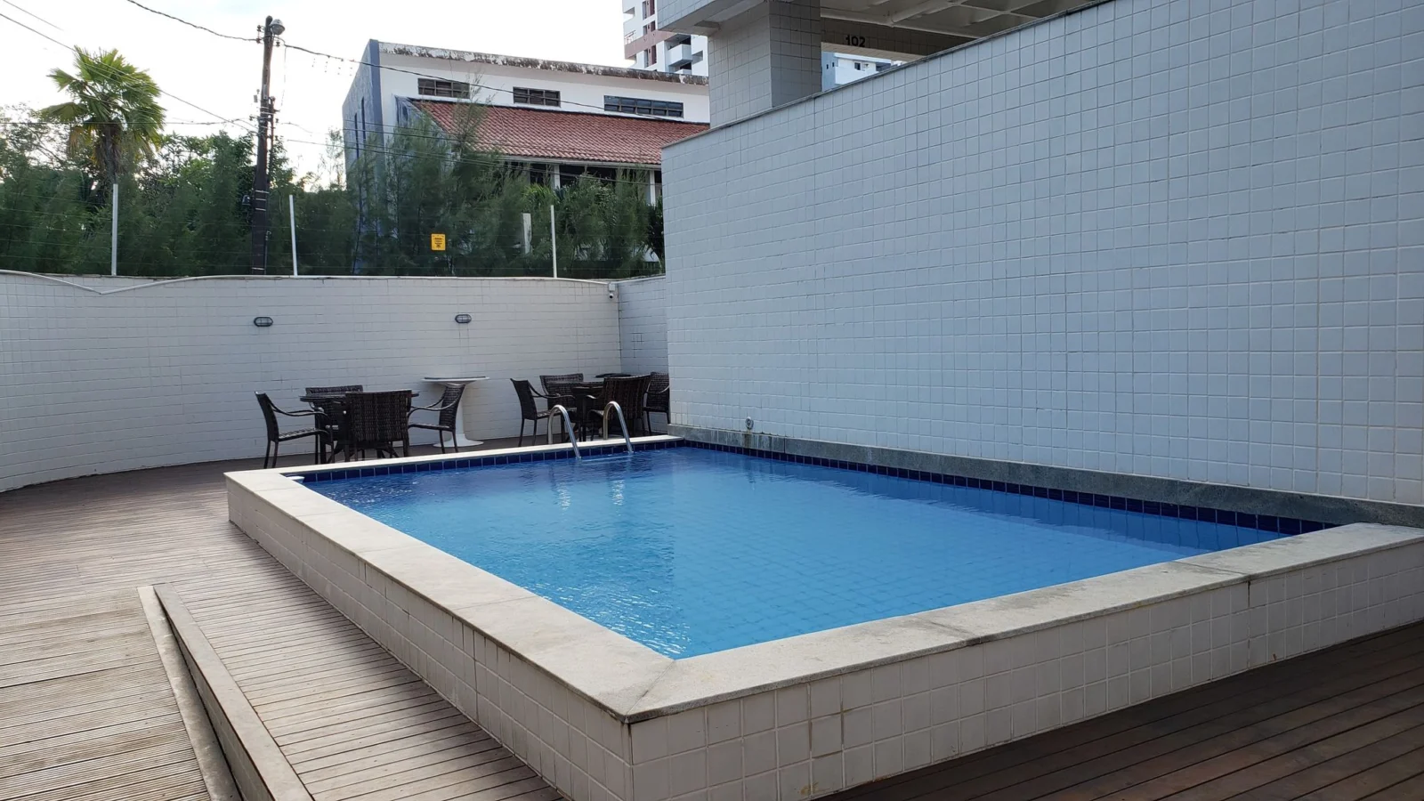 Apartamento no Bairro dos Estados 2 Quartos sendo 1 Suíte com Elevador e Piscina