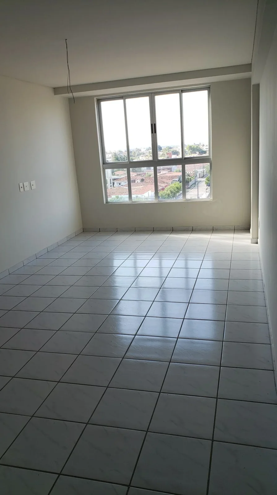 Apartamento no Bairro dos Estados 2 Quartos sendo 1 Suíte com Elevador e Piscina