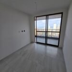 Apartamento no João Agripino/Brisamar com 3 Quartos, 2 Vagas e Lazer Completo