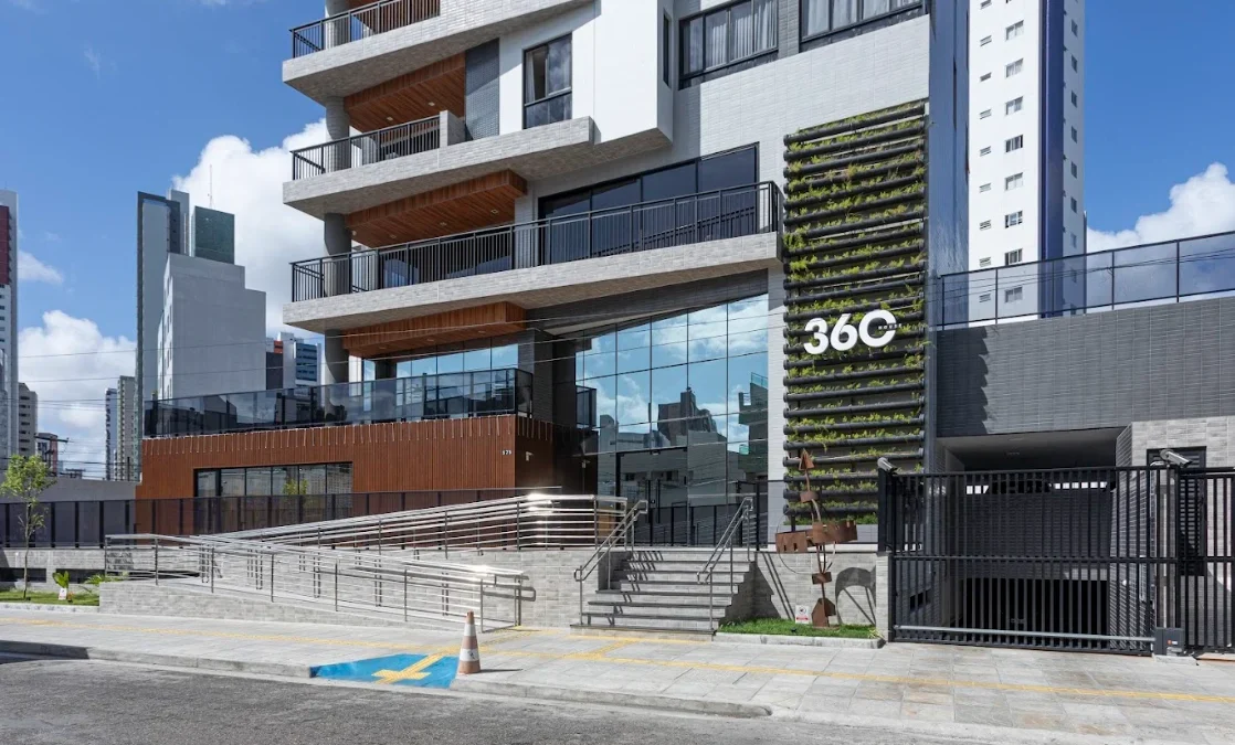 Excelente Apartamento em Tambaú 1 por andar com 3 Suíte, Lazer