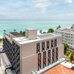 Flats Beira-Mar de Manaíra com Lazer