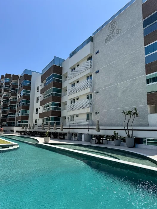 Beira-Mar Pé na Areia em Ponta de Campina 2 Quartos, Lazer Completo