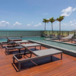 Flats Beira-Mar de Manaíra com Lazer