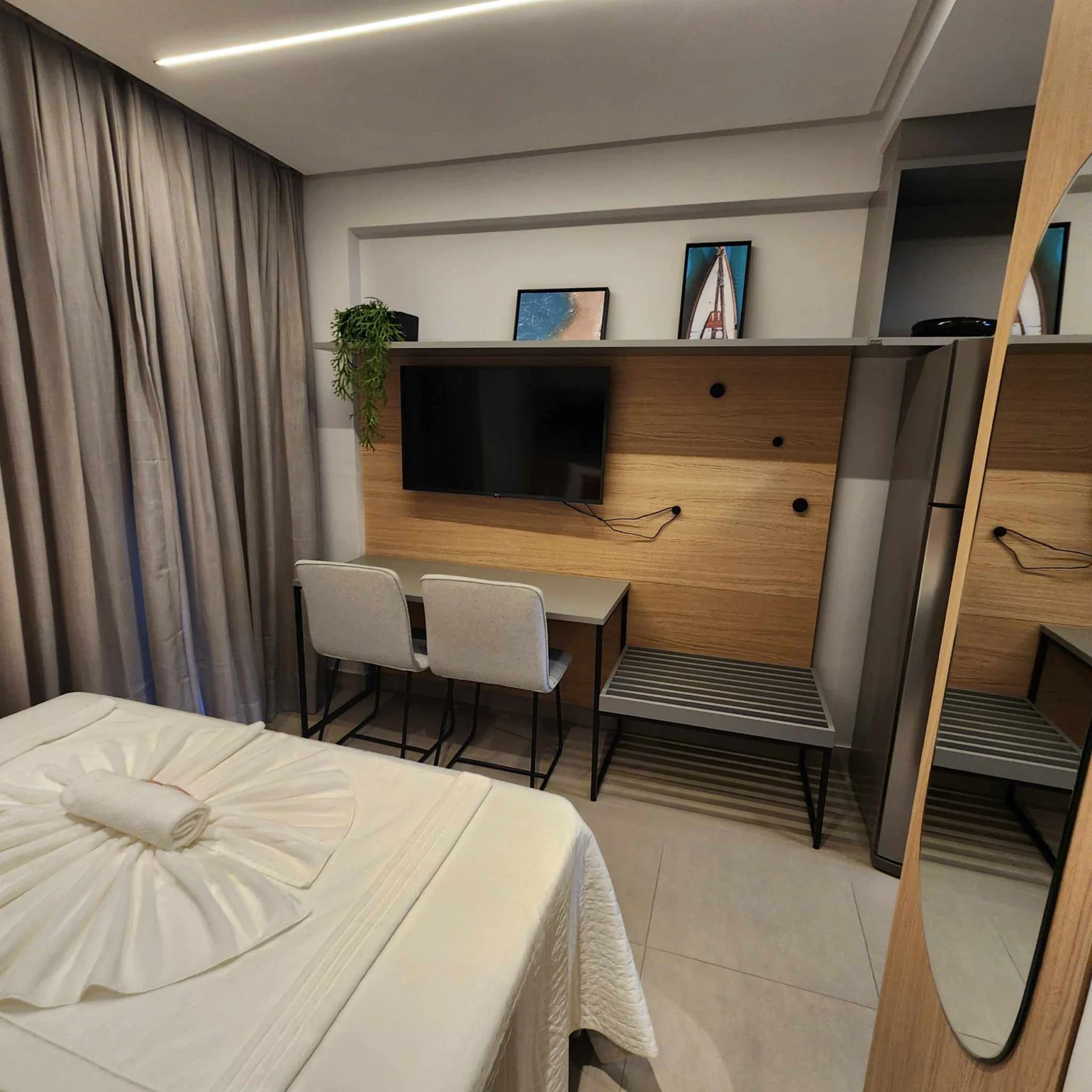 Flat pronto no Jardim Oceania/Bessa com Elevador, Piscina, 70m do Mar