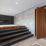Apartamento no Bairro dos Estados com 3 Suítes, 4 Vagas, 255m²