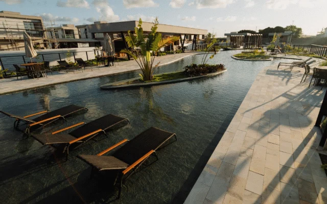 Casas em Condomínio Fechado com 3 Suítes e Lazer de Resort