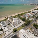 Flat pé na areia no Jardim Oceania/Bessa com Elevador e Lazer