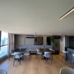 Apartamento em Camboinha com 2 Quartos sendo 1 Suíte, Lazer Completo, Próximo ao Mar