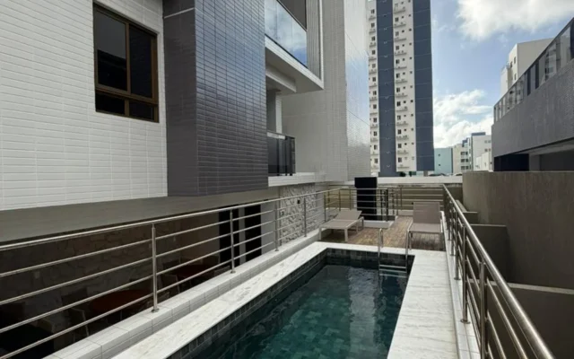 Apartamento no Bessa com 2 Quartos sendo 1 Suíte, Elevador e Lazer