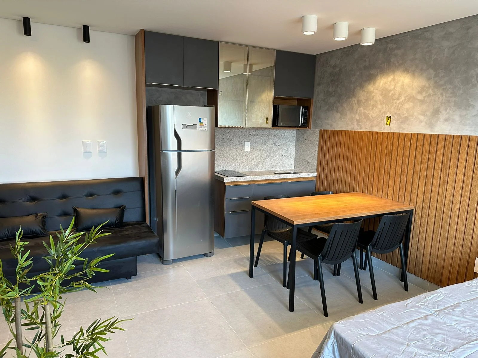 Últimas Unidades em Intermares Studio ou 2 Quartos, Elevador e Lazer
