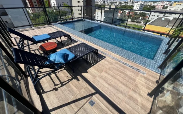 Flats em Intermares com Lazer e Elevador