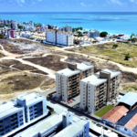 Lançamento na Praia do Poço/Camboinha com 2 ou 3 Quartos sendo 1 Suíte, Piscina