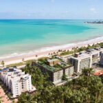 Lançamento de Flat Beira-Mar ou 2 Quartos de Intermares, Elevador e Lazer