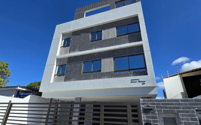 Cobertura nos Bancários com 3 Quartos sendo 2 Suítes