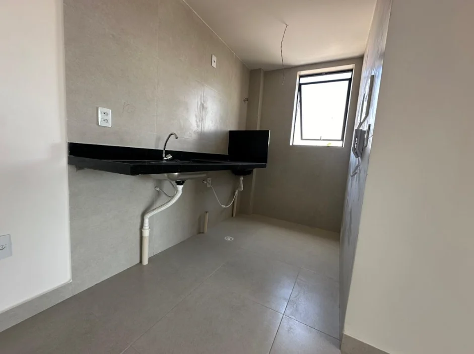 Apartamento em Formosa/Cabedelo com 2 Quartos sendo 1 Suíte, Elevador e Piscina
