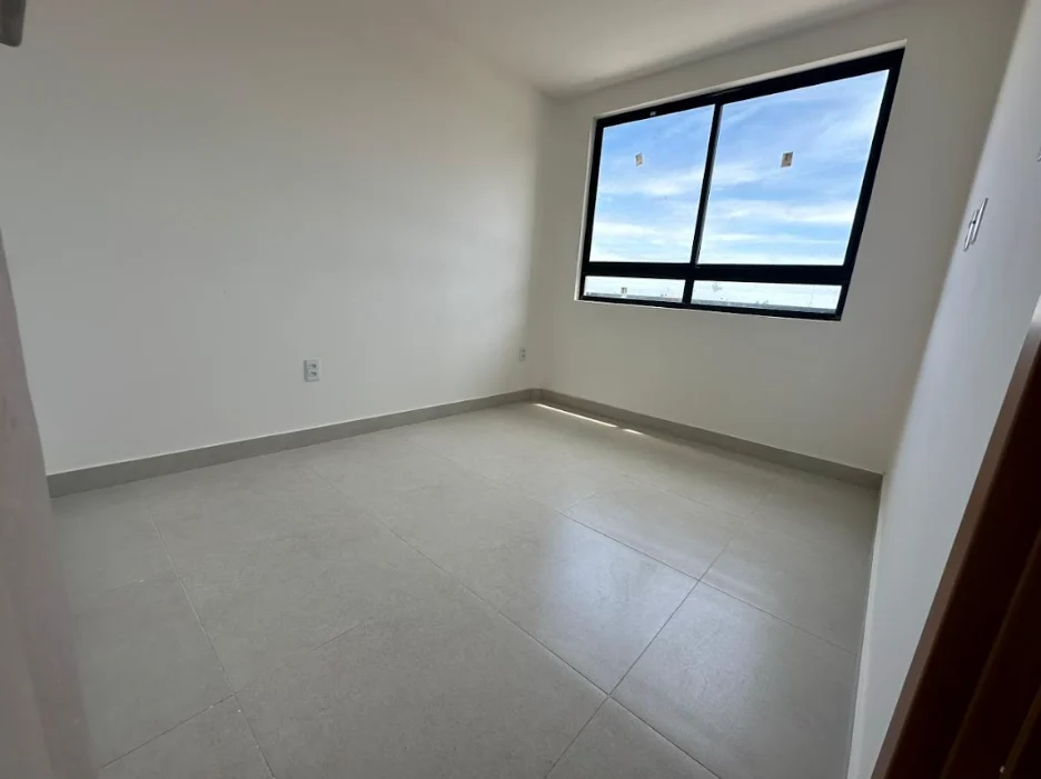 Apartamento em Formosa/Cabedelo com 2 Quartos sendo 1 Suíte, Elevador e Piscina