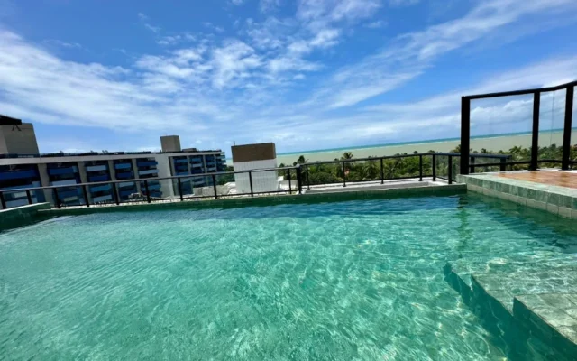 Apartamento em Formosa/Cabedelo com 2 Quartos sendo 1 Suíte, Elevador e Lazer
