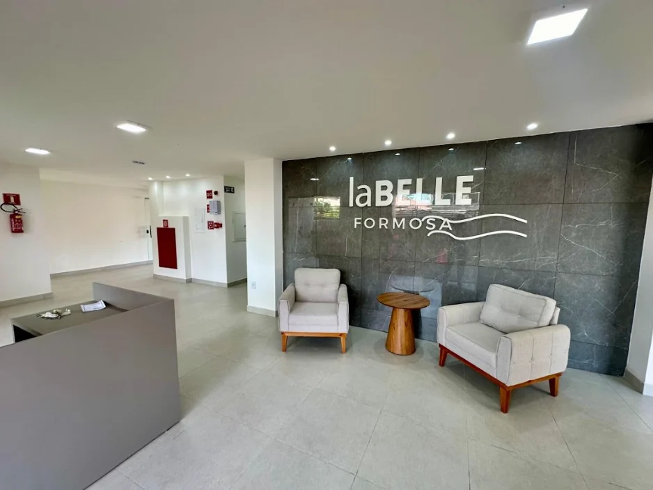 Apartamento em Formosa/Cabedelo com 2 Quartos sendo 1 Suíte, Elevador e Piscina