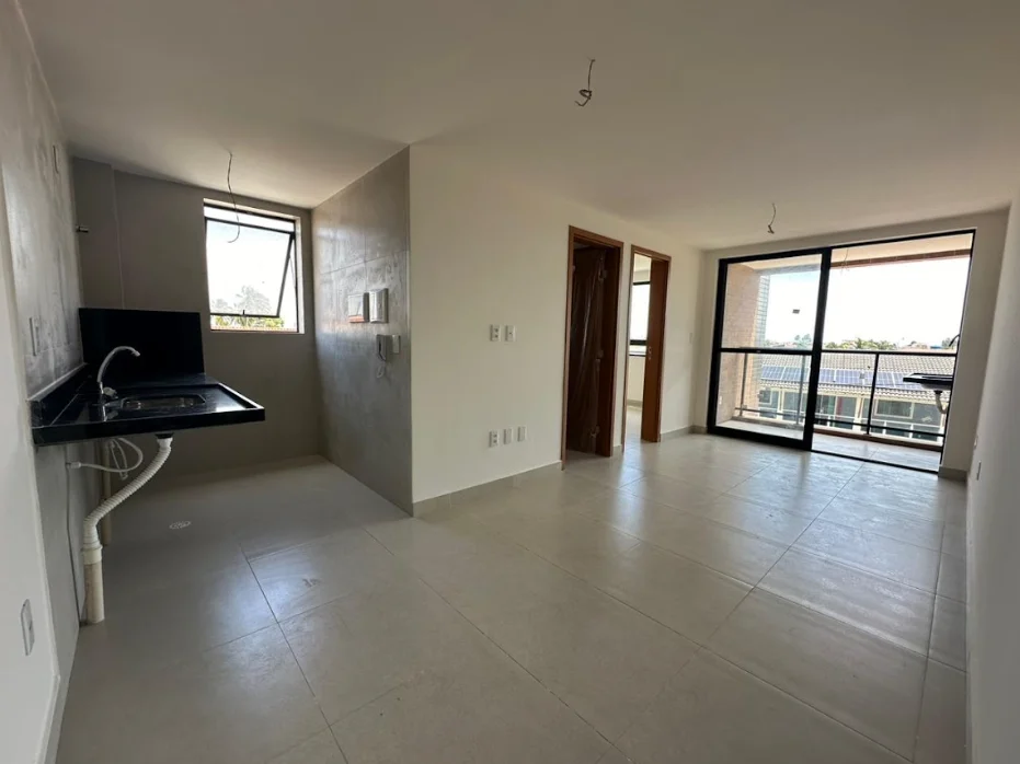 Apartamento em Formosa/Cabedelo com 2 Quartos sendo 1 Suíte, Elevador e Piscina