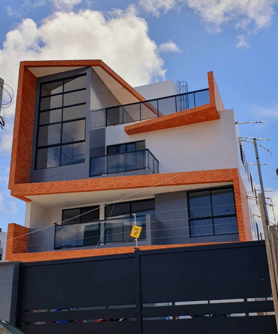 Apartamento nos Bancários com 3 Quartos sendo 1 Suíte, Opções de Térreo e Cobertura