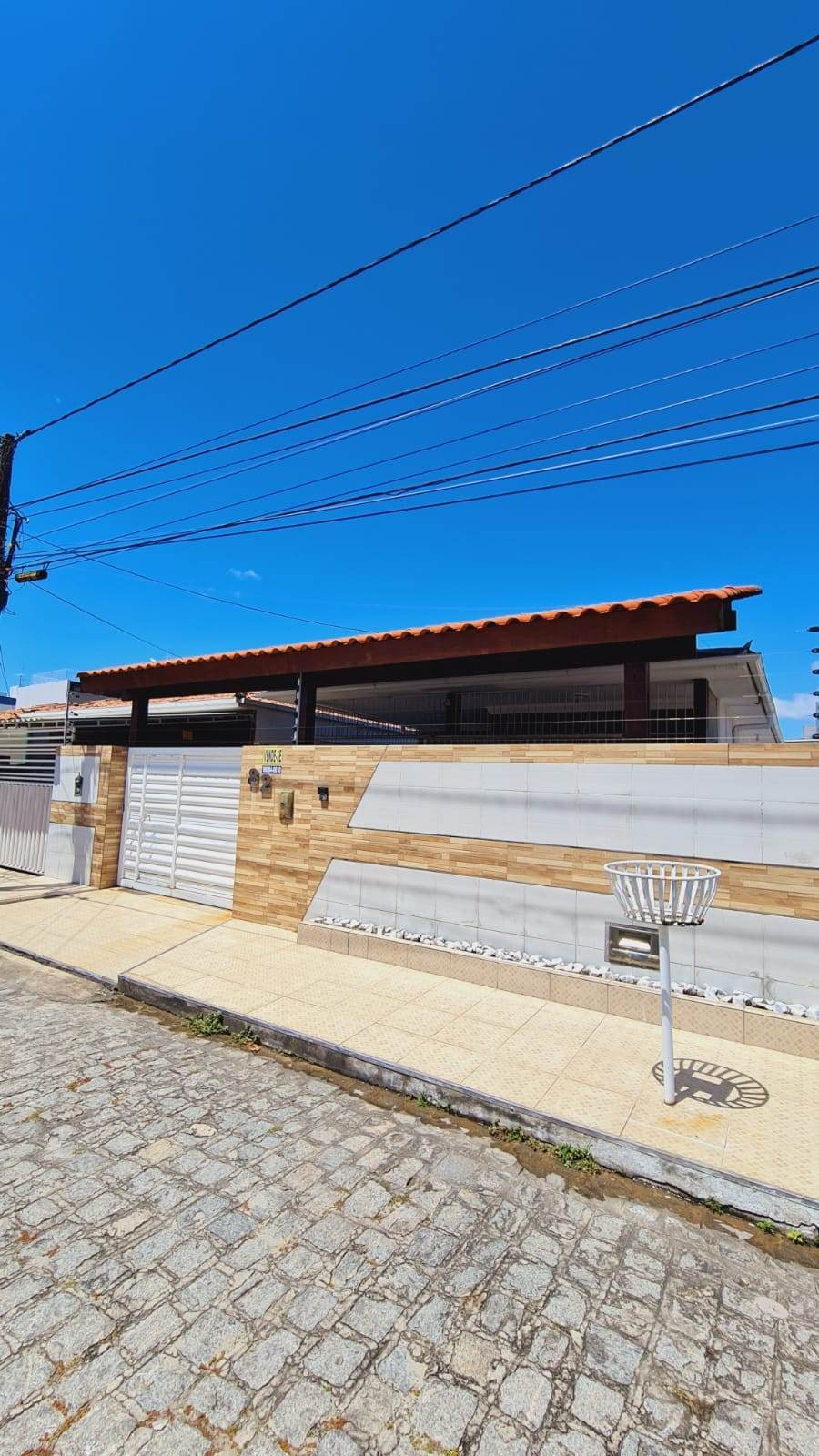 Casa no Jardim São Paulo/Bancários com 3 Quartos sendo 1 Suíte + DCE