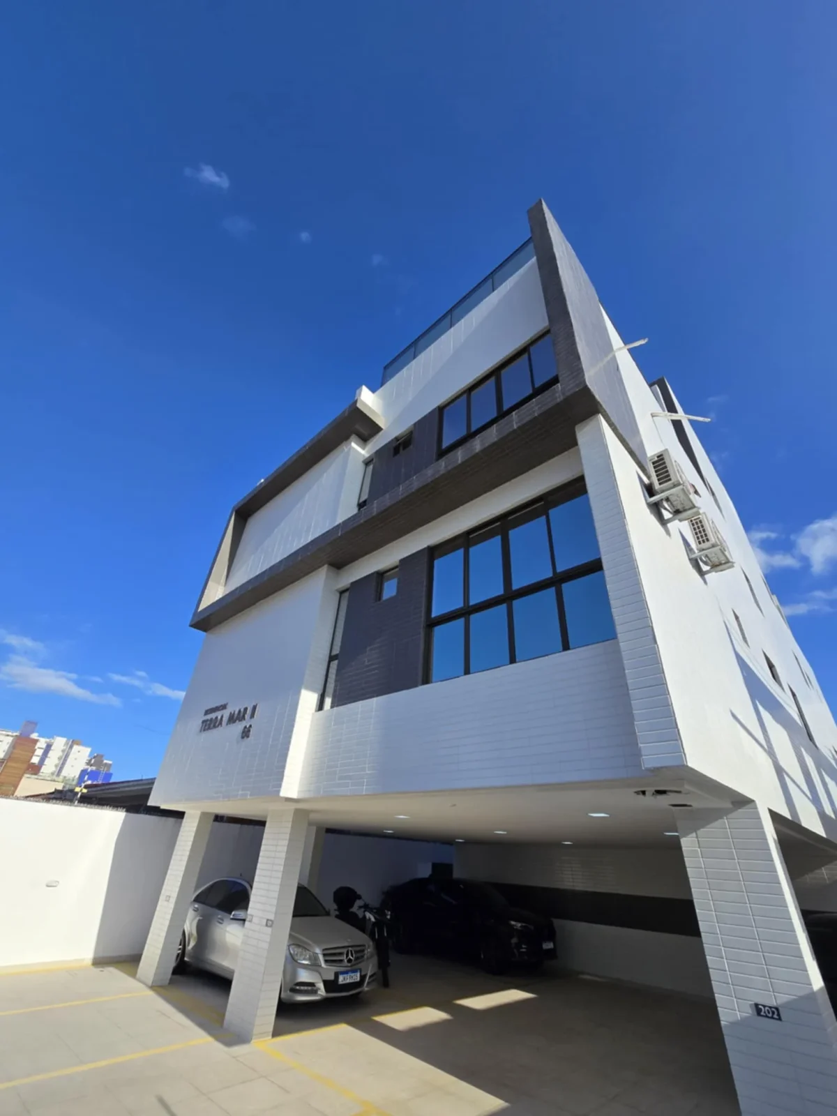 Apartamento no Bessa com 2 ou 3 Quartos, Opção de Térreo e Cobertura