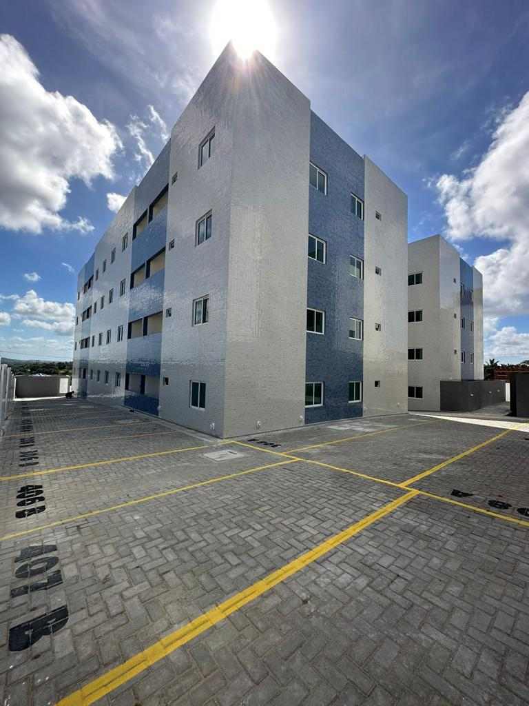 Apartamento no Parque do Sol/Valentina com 2 Quartos, Piscina