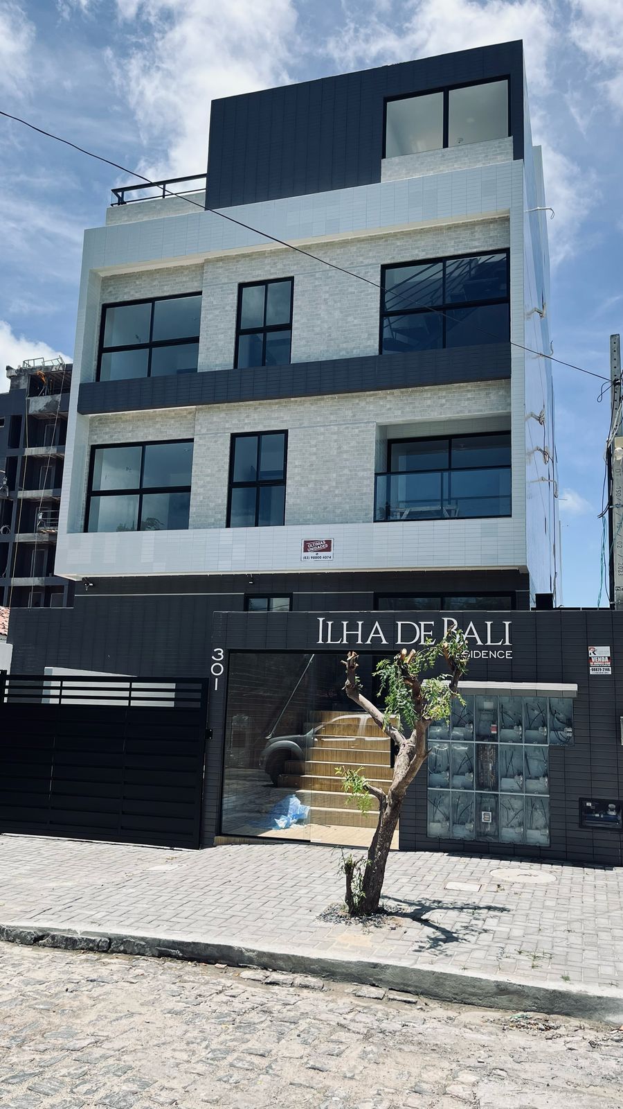 Cobertura Duplex no Bessa com 3 Quartos sendo 2 Suítes, Elevador, Piscina