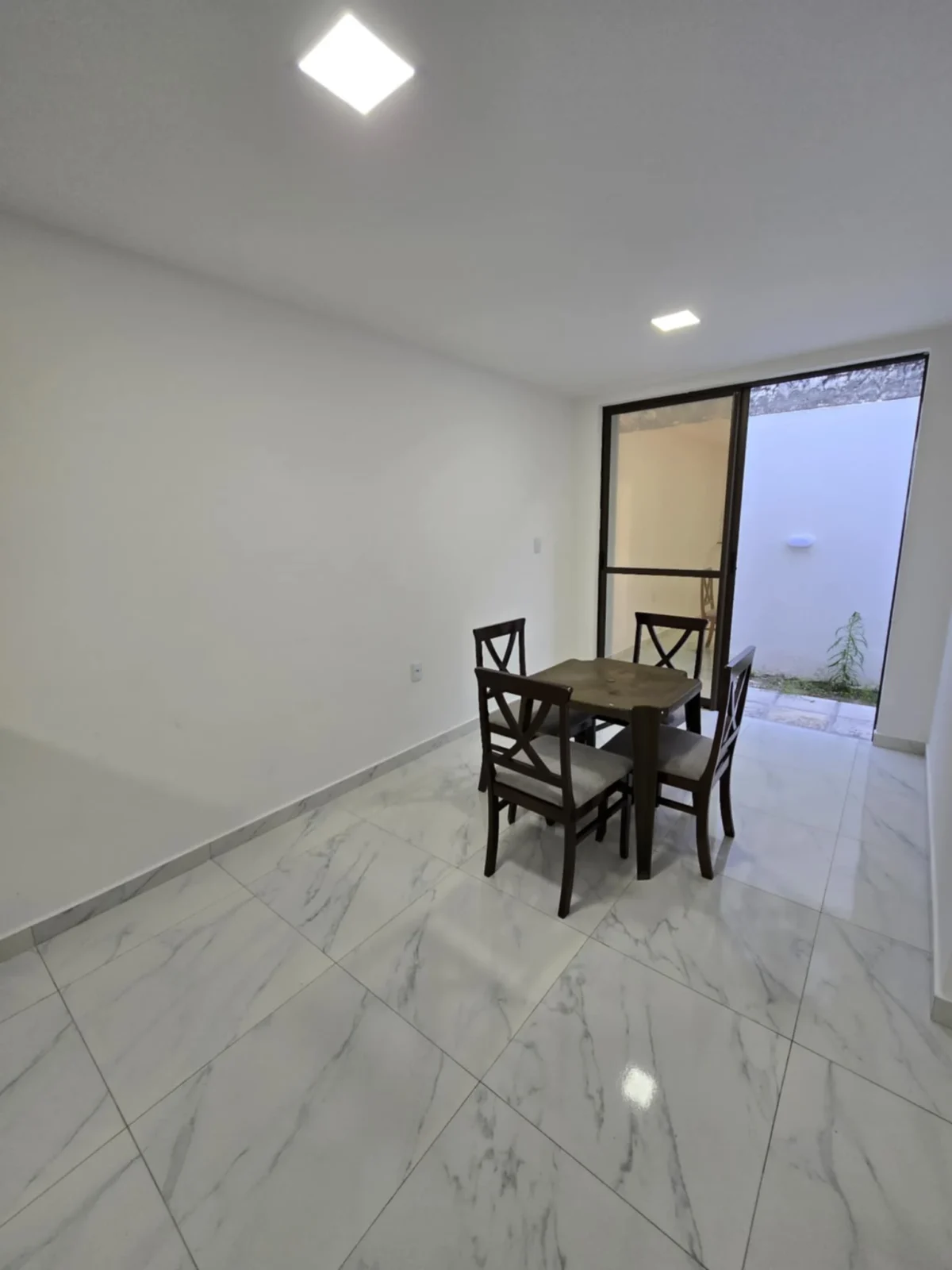 Apartamento no Bessa com 2 ou 3 Quartos, Opção de Térreo e Cobertura