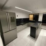 Bangalô Triplex em Condomínio Fechado no Poço/Camboinha com 3 Quartos sendo 2 suítes, 134m²