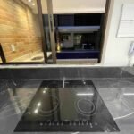 Bangalô Triplex em Condomínio Fechado no Poço/Camboinha com 3 Quartos sendo 2 suítes, 134m²