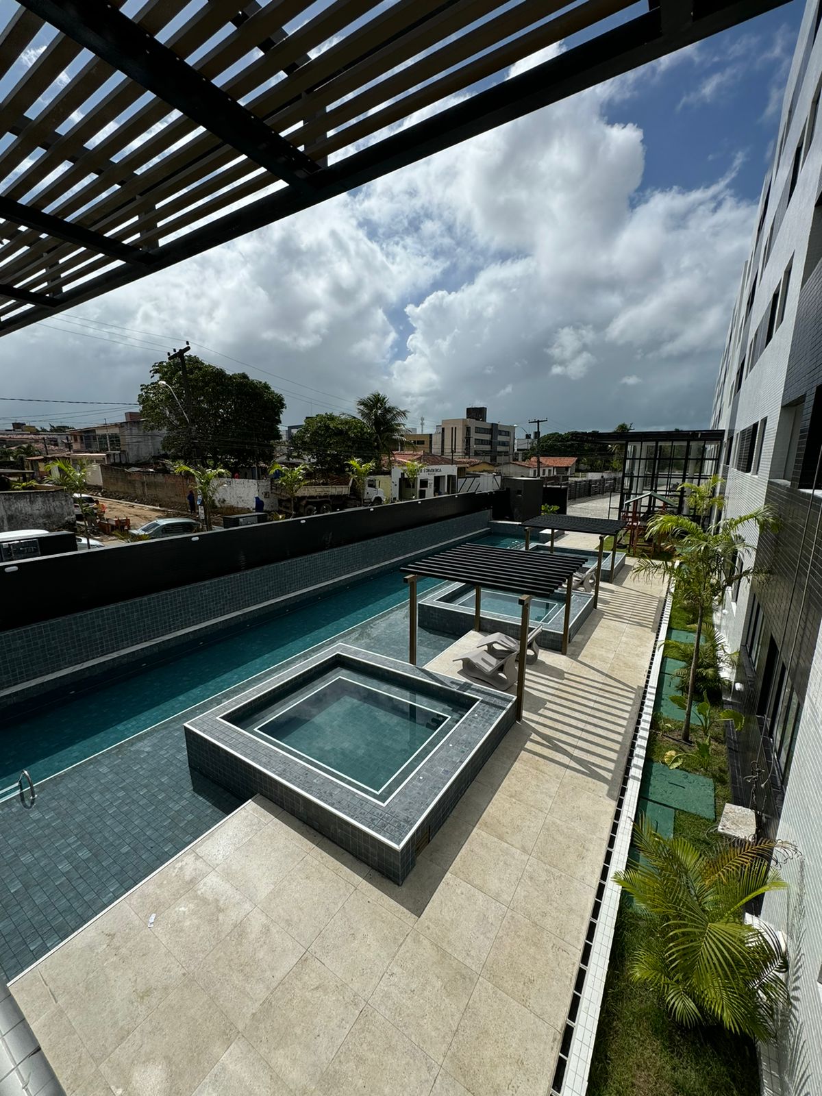 Excelente Apartamento no Geisel/Cuiá com 2 Quartos sendo 1 Suíte com Elevador e Lazer