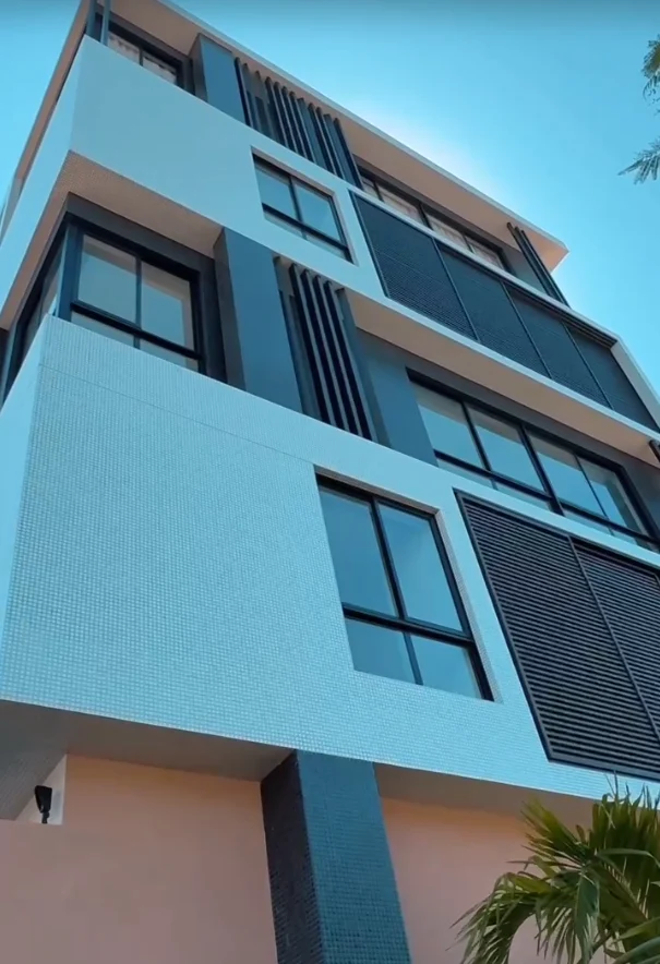 Apartamento em Camboinha com 3 Quartos sendo 2 Suítes e Lazer