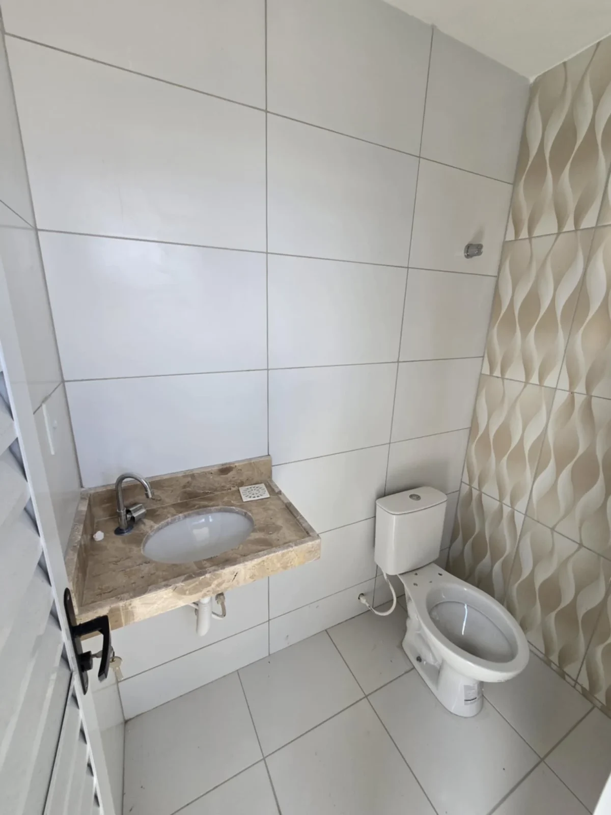 Apartamento Térreo e Cobertura no Cristo com 2  Quartos sendo 1 Suíte