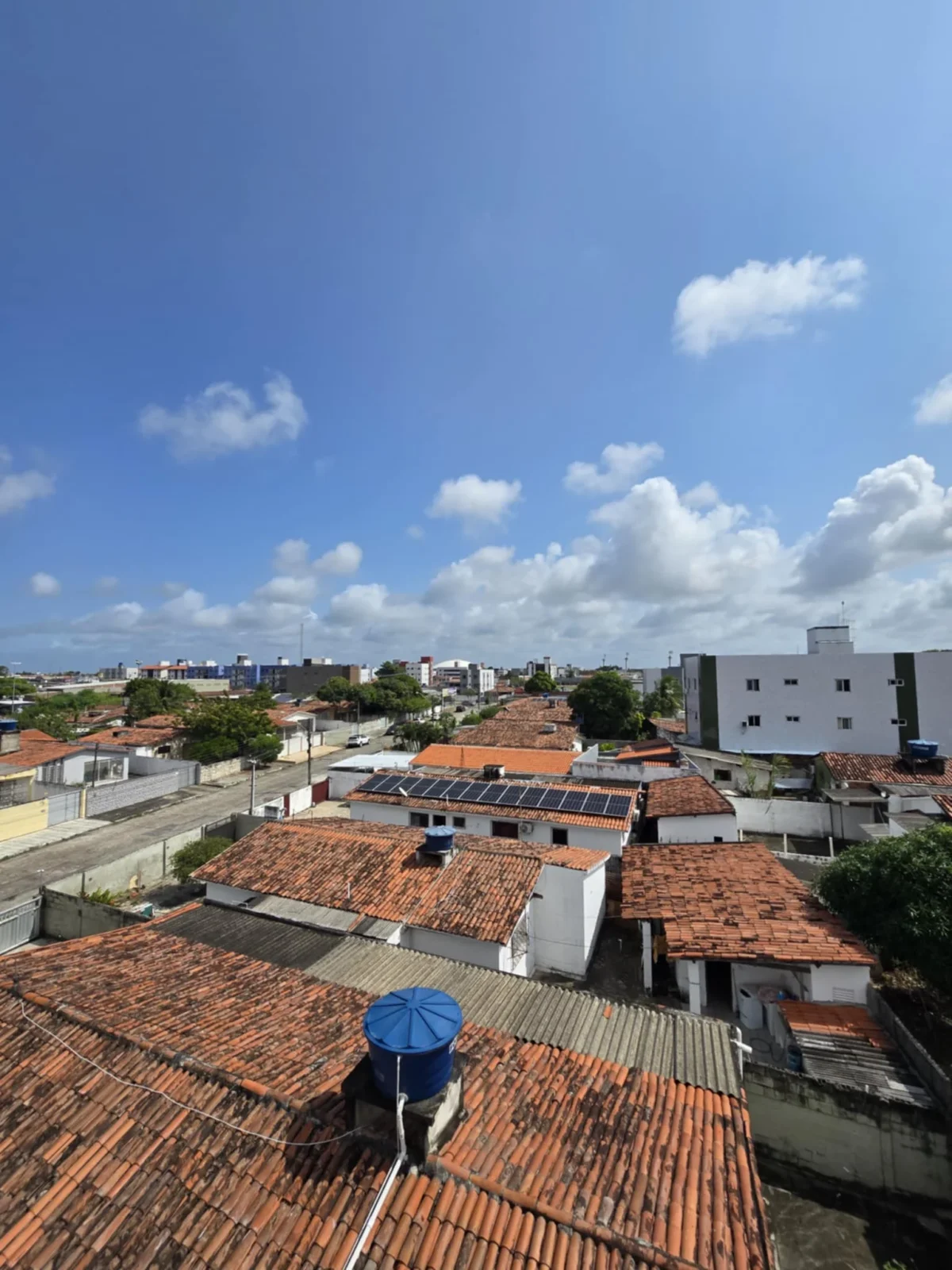 Apartamento Térreo e Cobertura no Cristo com 2  Quartos sendo 1 Suíte