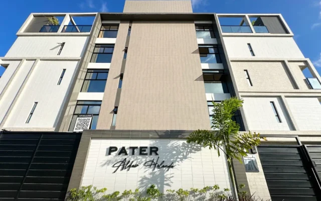 Cobertura no Jardim Cidade Universitária com 2 Quartos sendo 1 Suíte com Hidro, Piscina
