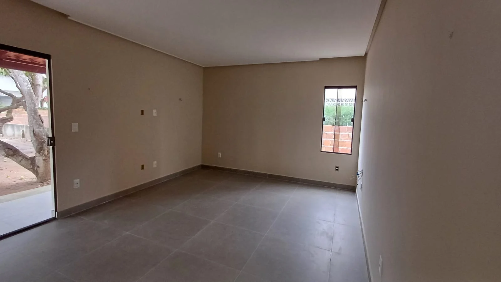 Casa no Condomínio Green Ville com 3 Quartos sendo 1 Suíte, Lazer Completo