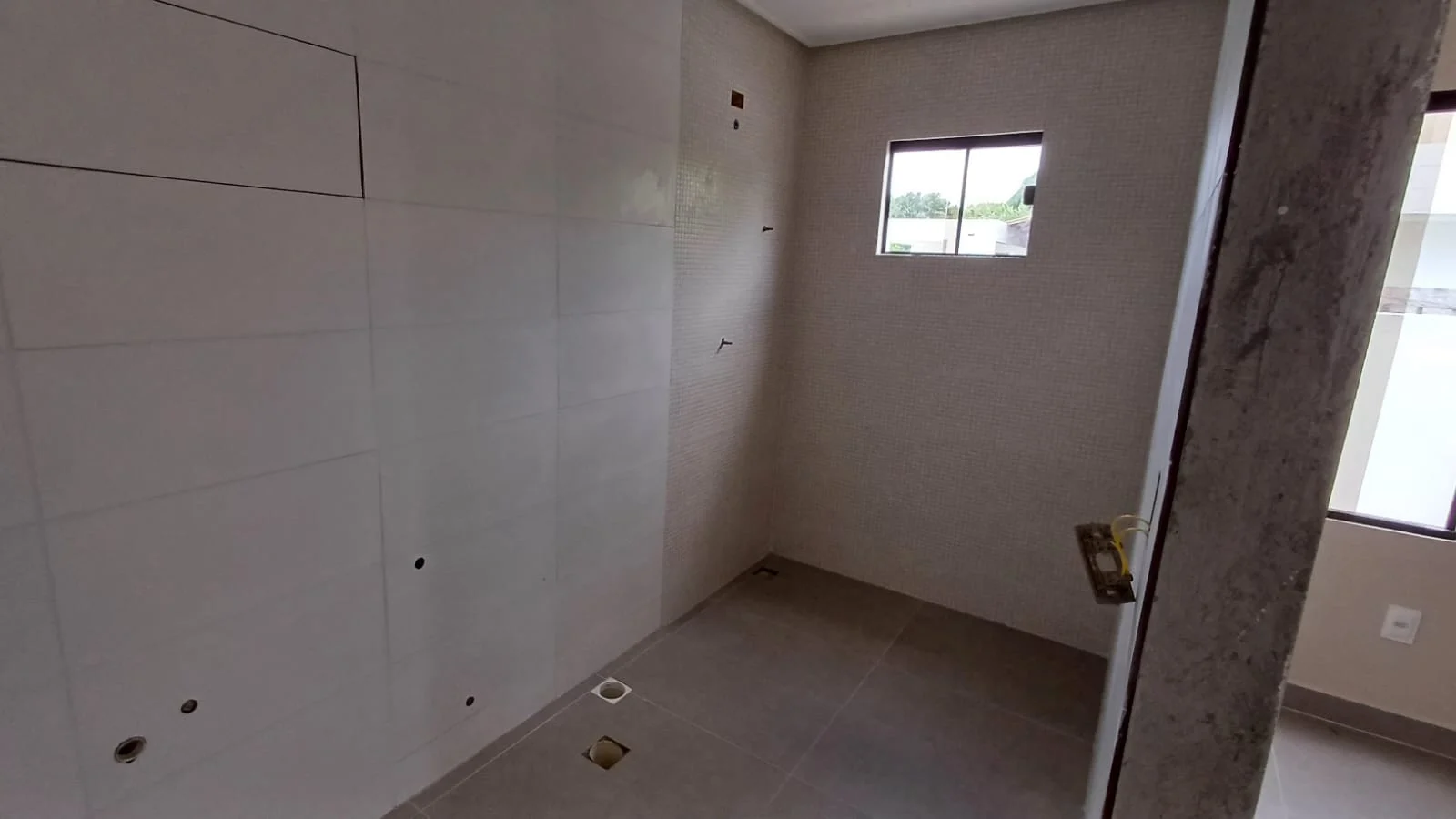 Casa no Condomínio Green Ville com 3 Quartos sendo 1 Suíte, Lazer Completo