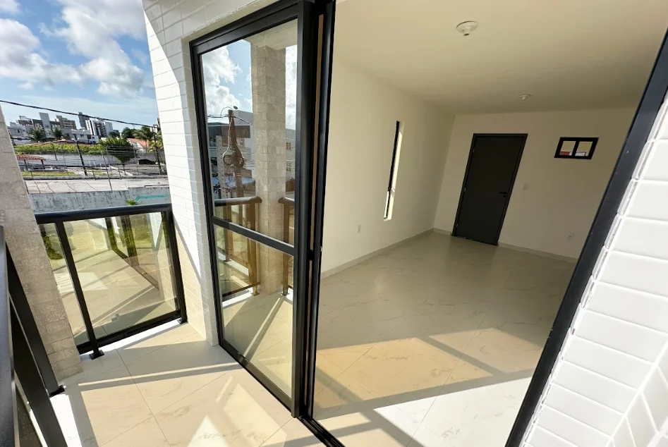 Cobertura no Jardim Cidade Universitária com 2 Quartos sendo 1 Suíte com Hidro, Piscina