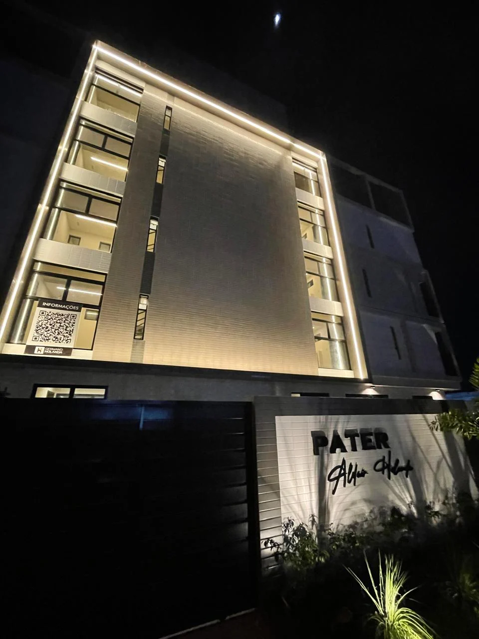 Cobertura no Jardim Cidade Universitária com 2 Quartos sendo 1 Suíte com Hidro, Piscina