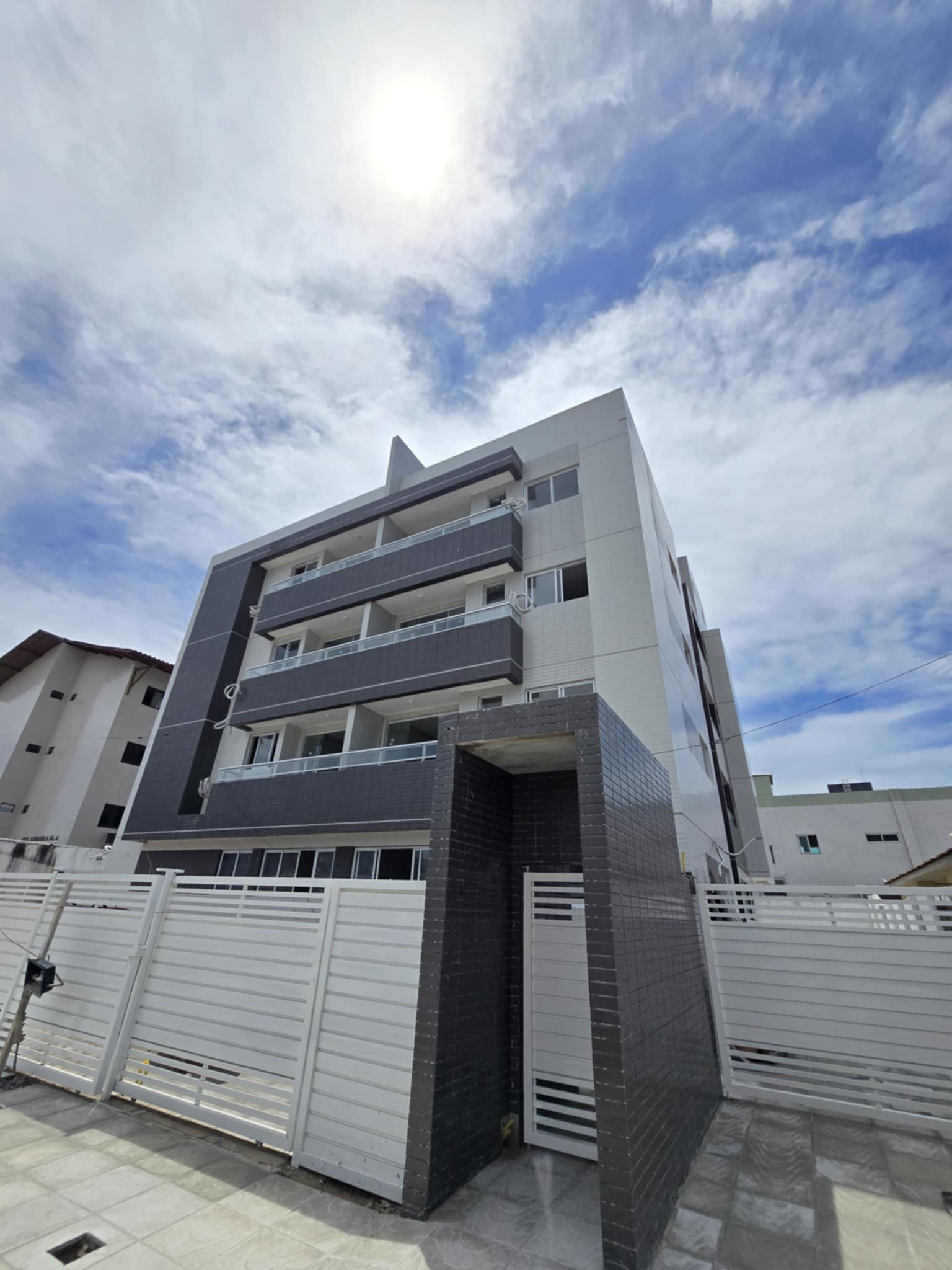 Lançamento no Cristo com 2 ou 3 Quartos sendo 1 Suíte com Elevador e Lazer