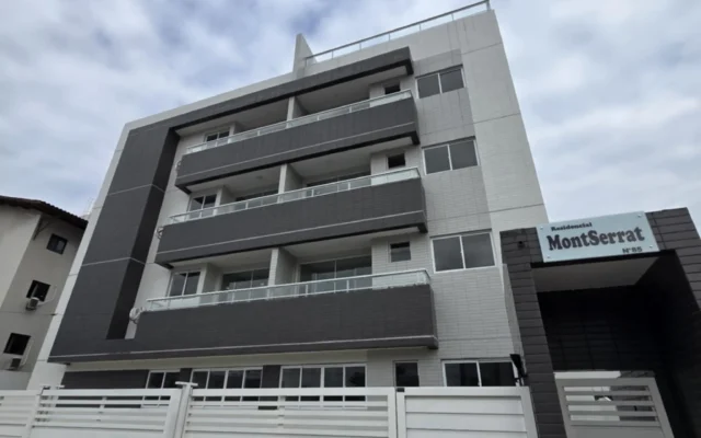 Apartamento no Cristo com 2 ou 3 Quartos com Elevador e Lazer, Opção de Cobertura e Térreo com Área