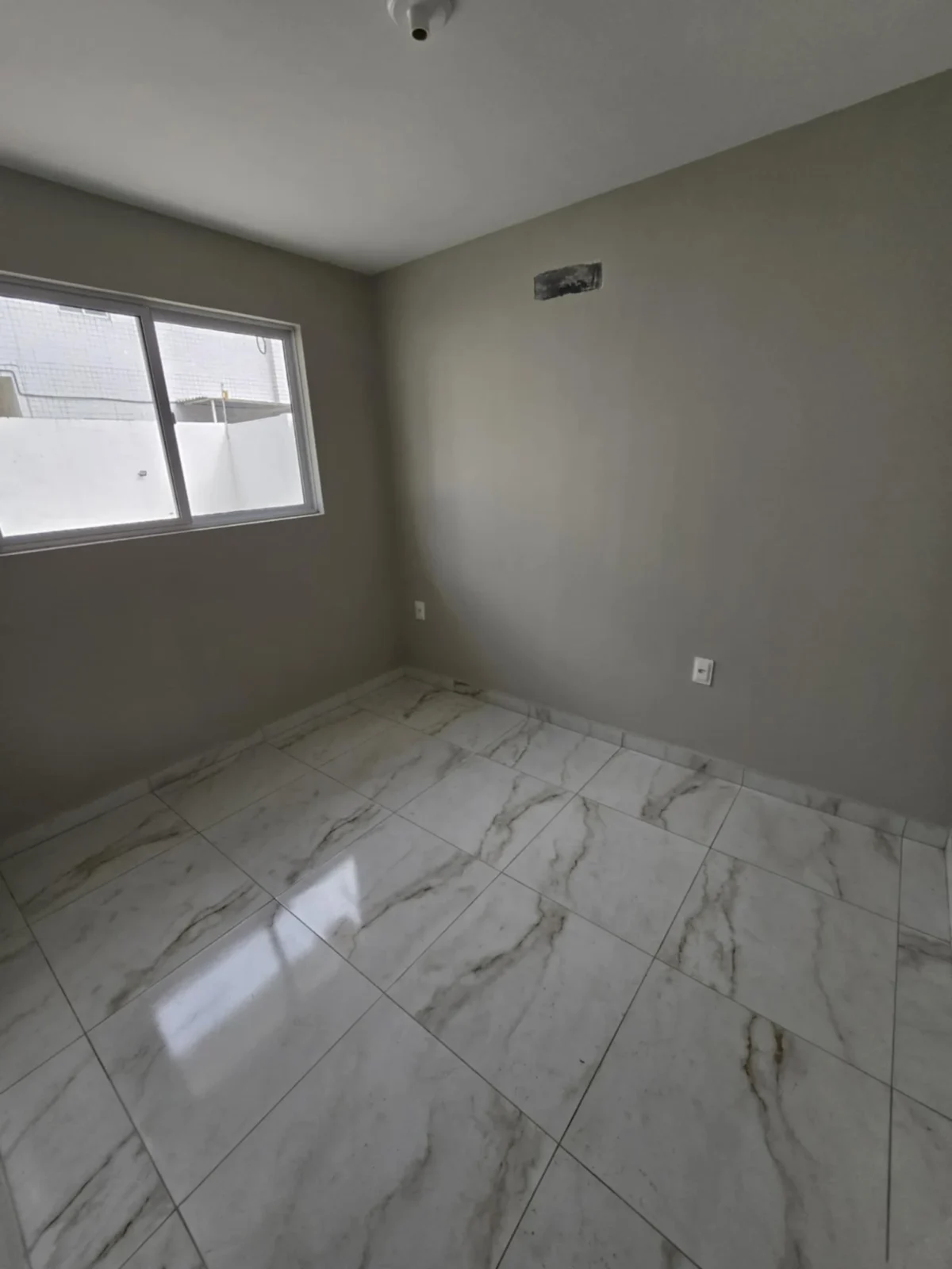 Apartamento no Cristo com 2 ou 3 Quartos com Elevador e Lazer, Opção de Cobertura e Térreo com Área
