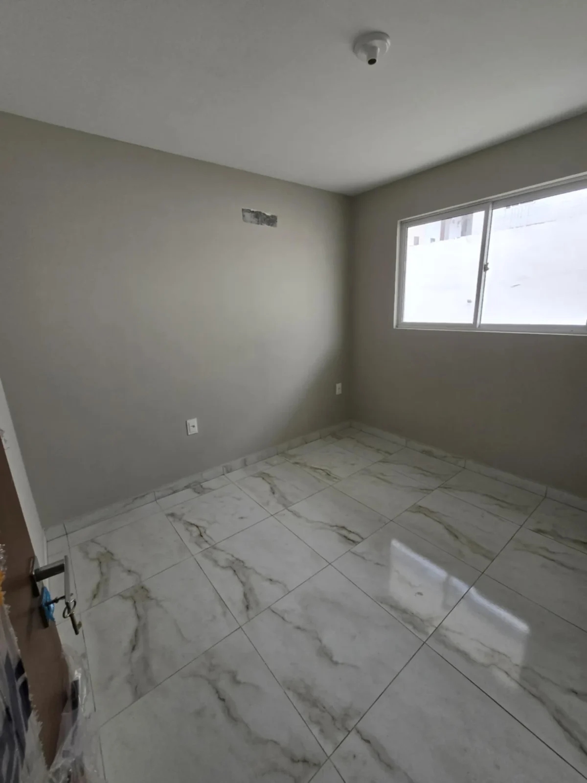 Apartamento no Cristo com 2 ou 3 Quartos com Elevador e Lazer, Opção de Cobertura e Térreo com Área