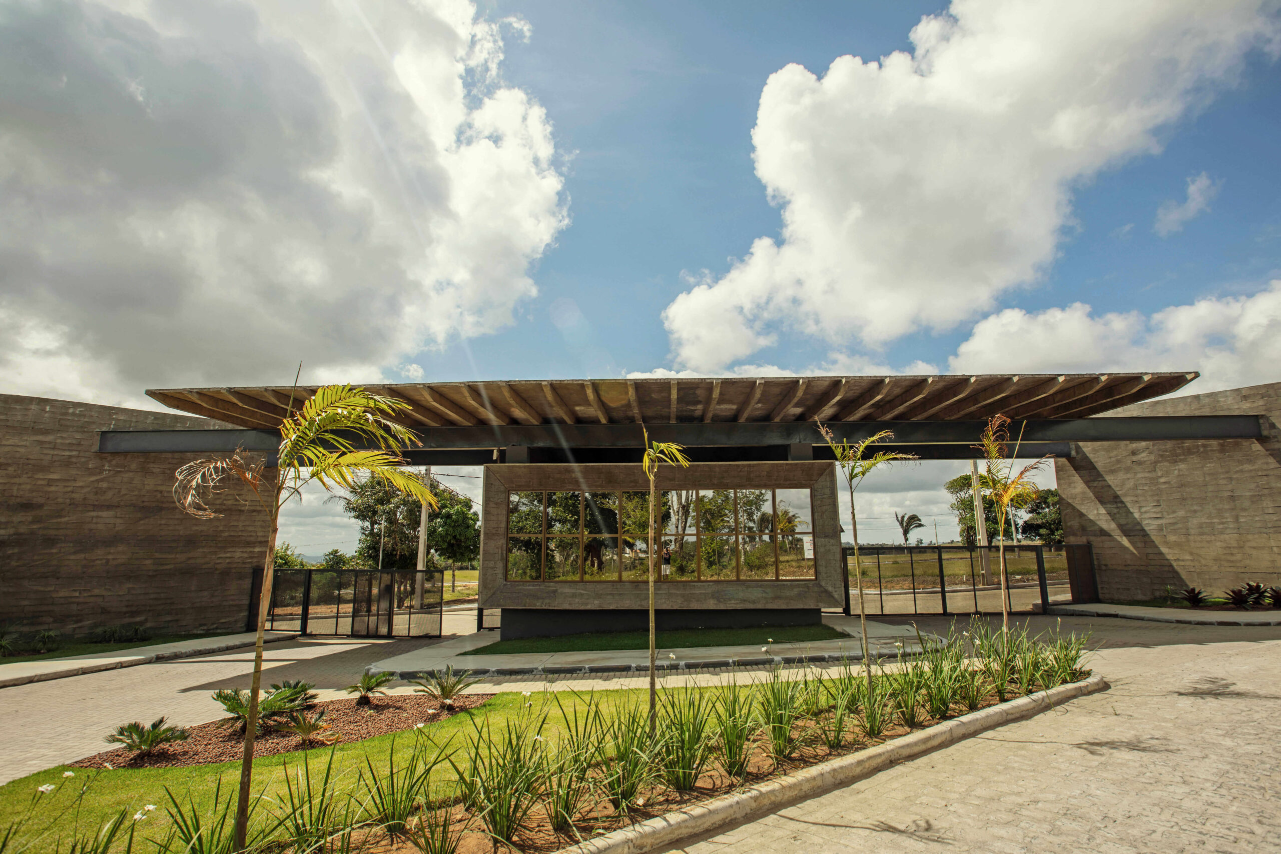 Lote no Montelier em Bananeiras, 352m² com Lazer Completo