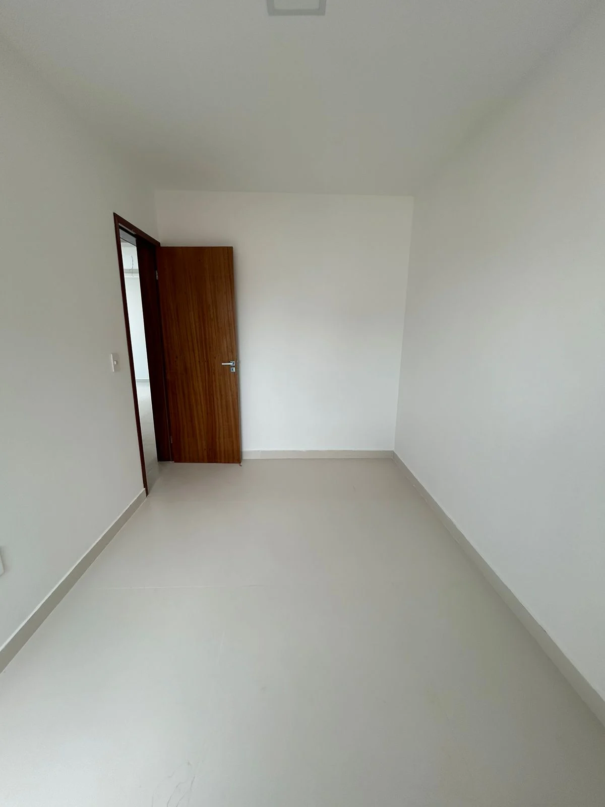 Apartamento no Jardim Cidade Universitária com 2 ou 3 Quartos sendo 1 Suíte, Opção de Térreo