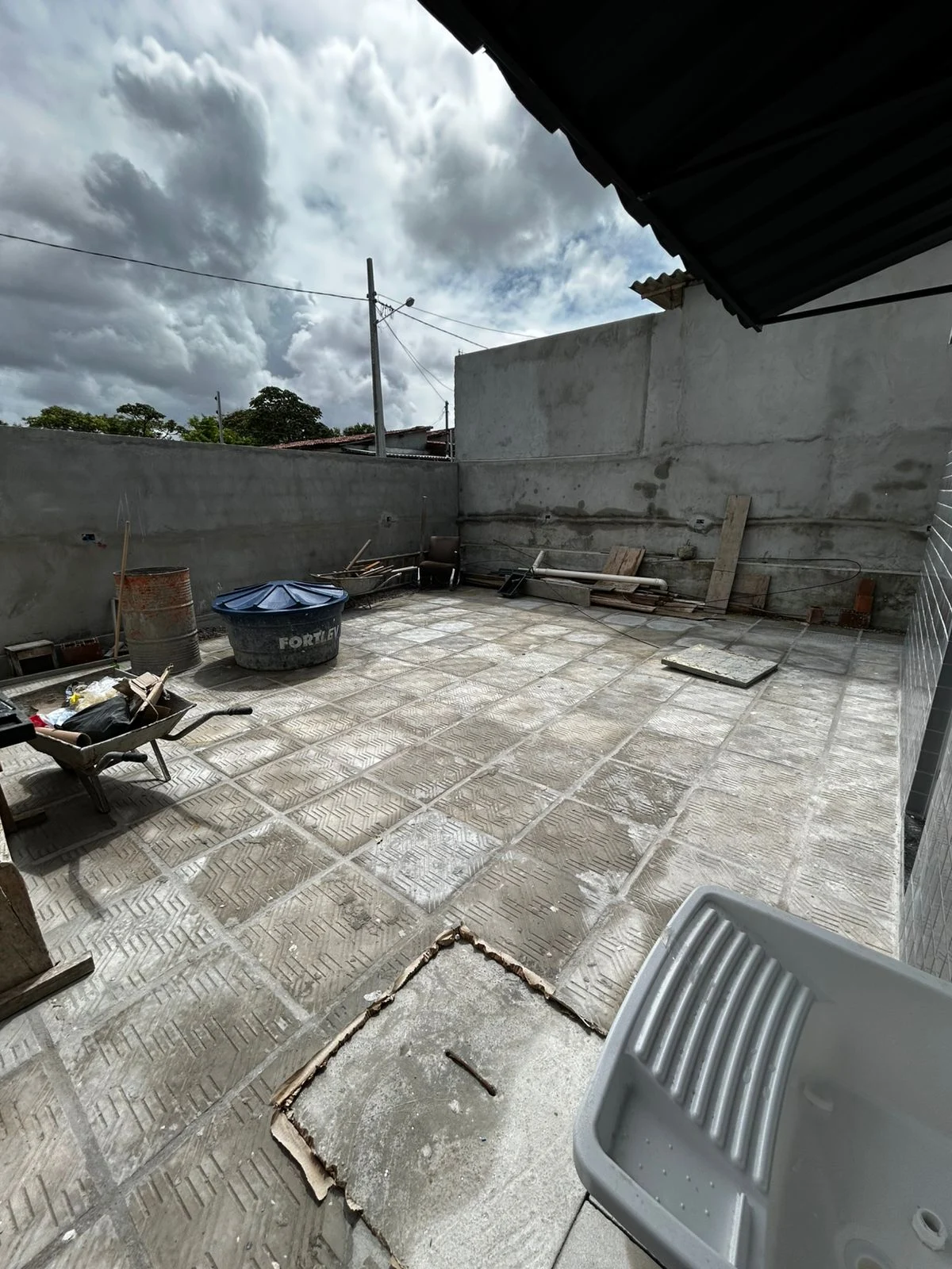 Apartamento no Paratibe/Valentina com 2 Quartos, Opção com Área Externa