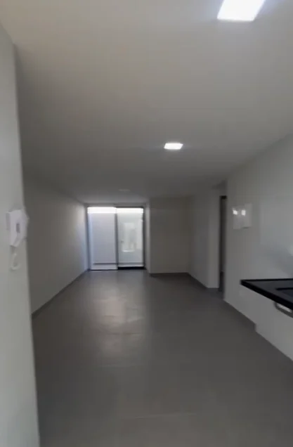 Térreo com Área no Bairro dos Estados 3 Quartos sendo 1 Suíte com Elevador e Lazer