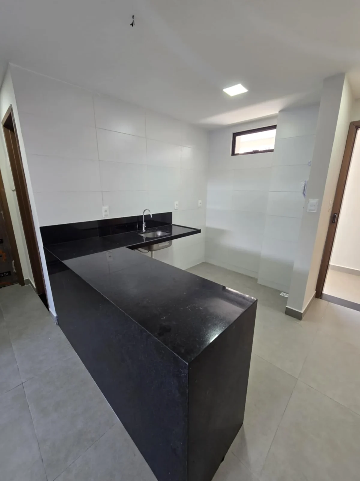 Térreo com Área no Bairro dos Estados 3 Quartos sendo 1 Suíte com Elevador e Lazer